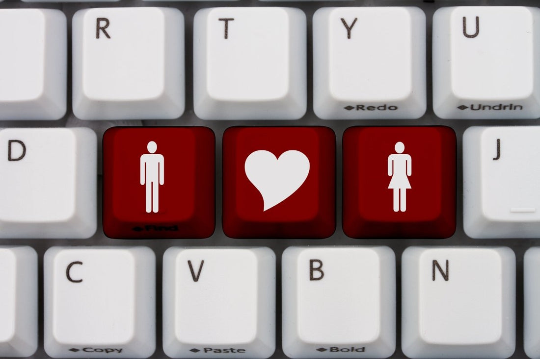 Online dating? An organic experience or a modern form of the Hunger Games? - Ignight Me