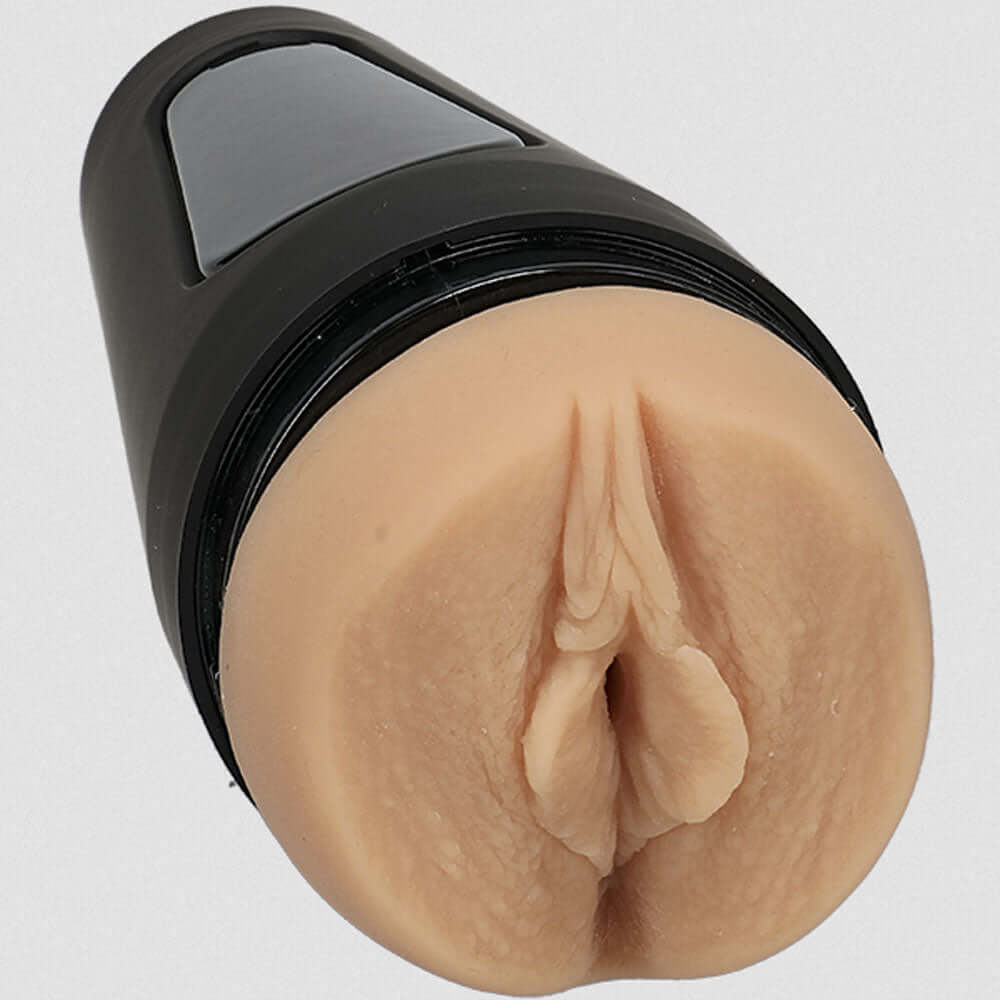 Main Squeeze - Leana Lovings -