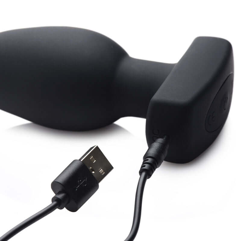 Ass Thumpers The Taper - Black 13 cm USB Rechargeable Vibrating Butt Plug with Wireless Remote