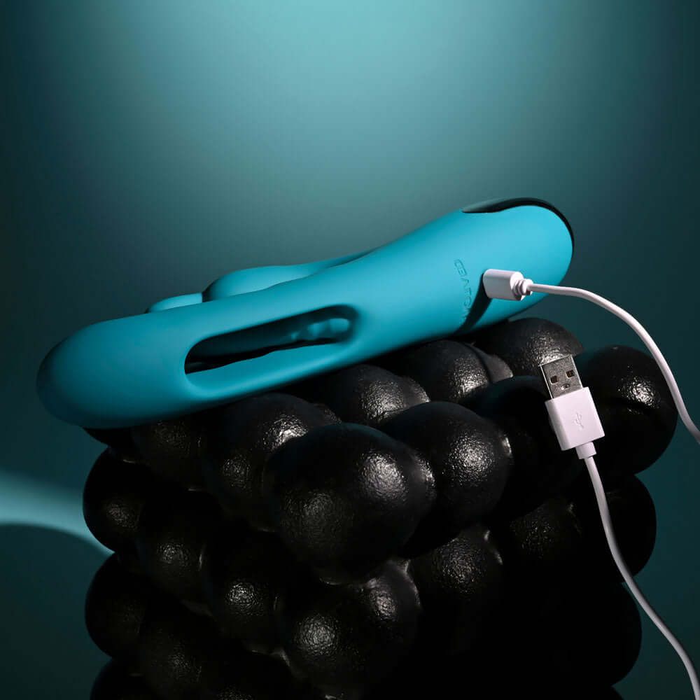 Evolved BUNNY TAPPER - Blue 20 cm USB Rechargeable Rabbit Vibrator with Flicking Shaft