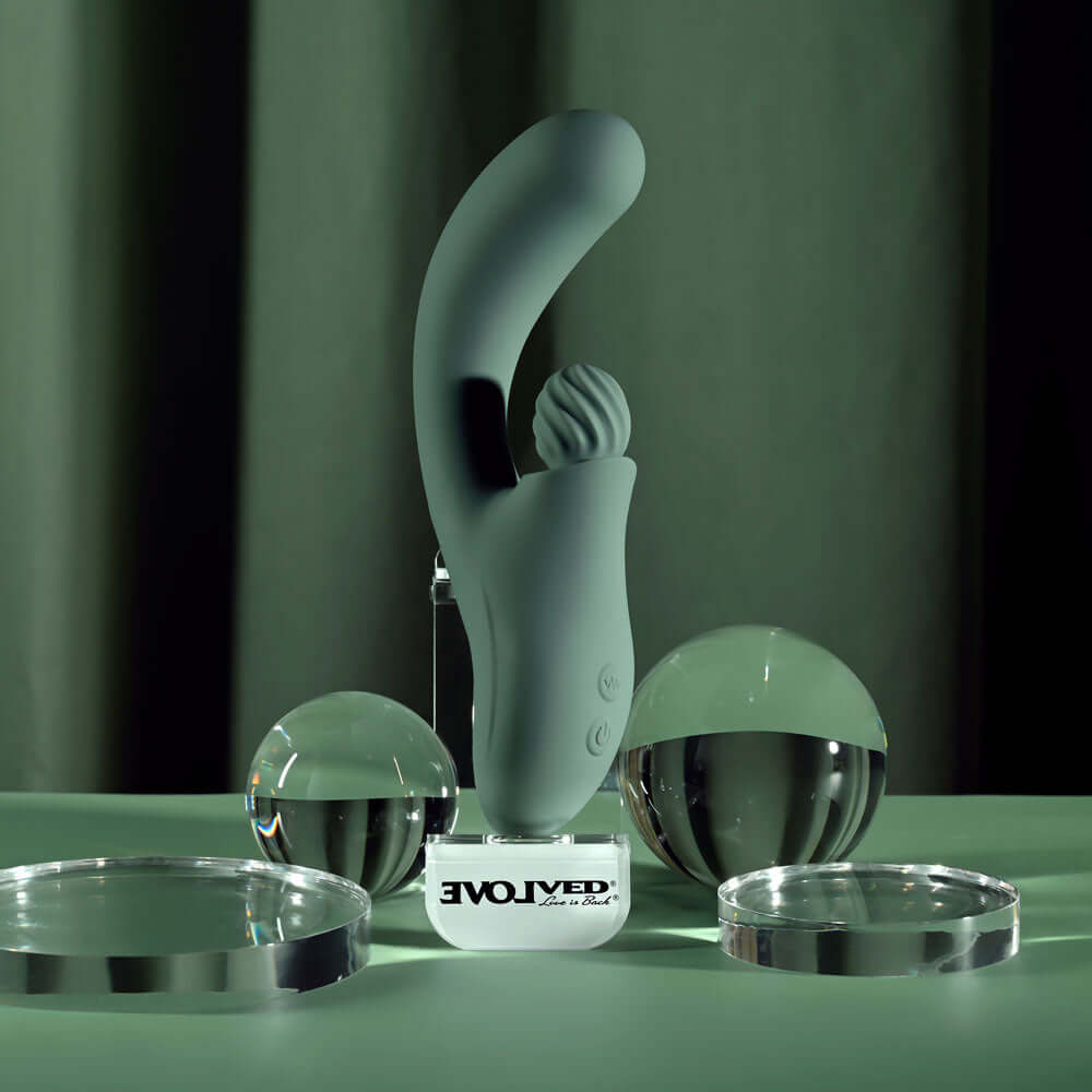 Evolved SPIRAL CHARM - Green 18 cm USB Rechargeable Rabbit Vibrator