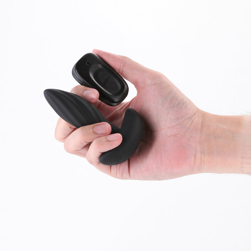 Renegade Flash - Black - Black 10.3 cm USB Rechargeable Vibrating Butt Plug