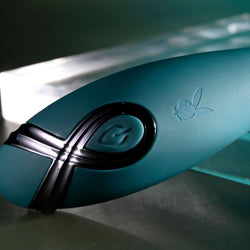 Playboy Pleasure PINPOINT PERFECTION - Green 19.3 cm USB Rechargeable Poseable Vibrator