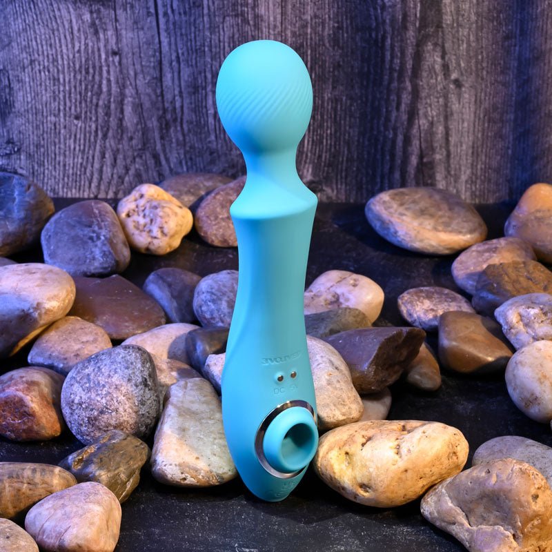 Evolved WANDERFUL SUCKER - Blue 21.6 cm USB Rechargeable Massage Wand with Suction