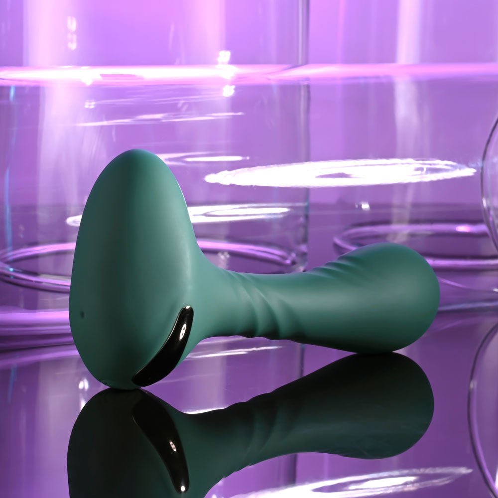 Gender X GOES ANYWHERE - Green 12.4 cm USB Rechargeable Vibrator