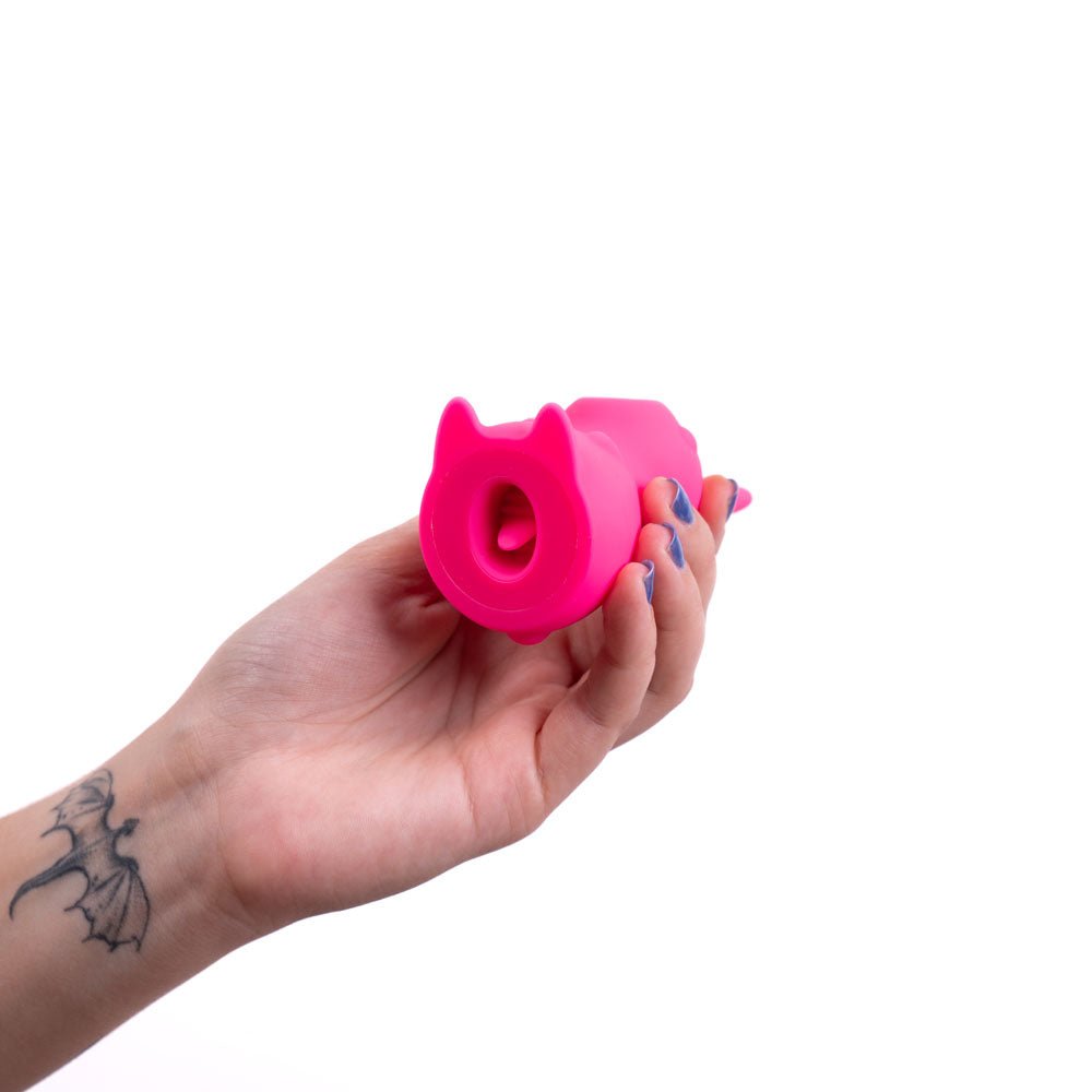 Maia HUNNI Pink USB Rechargeable Sucking, Licking & Vibrating Stimulator