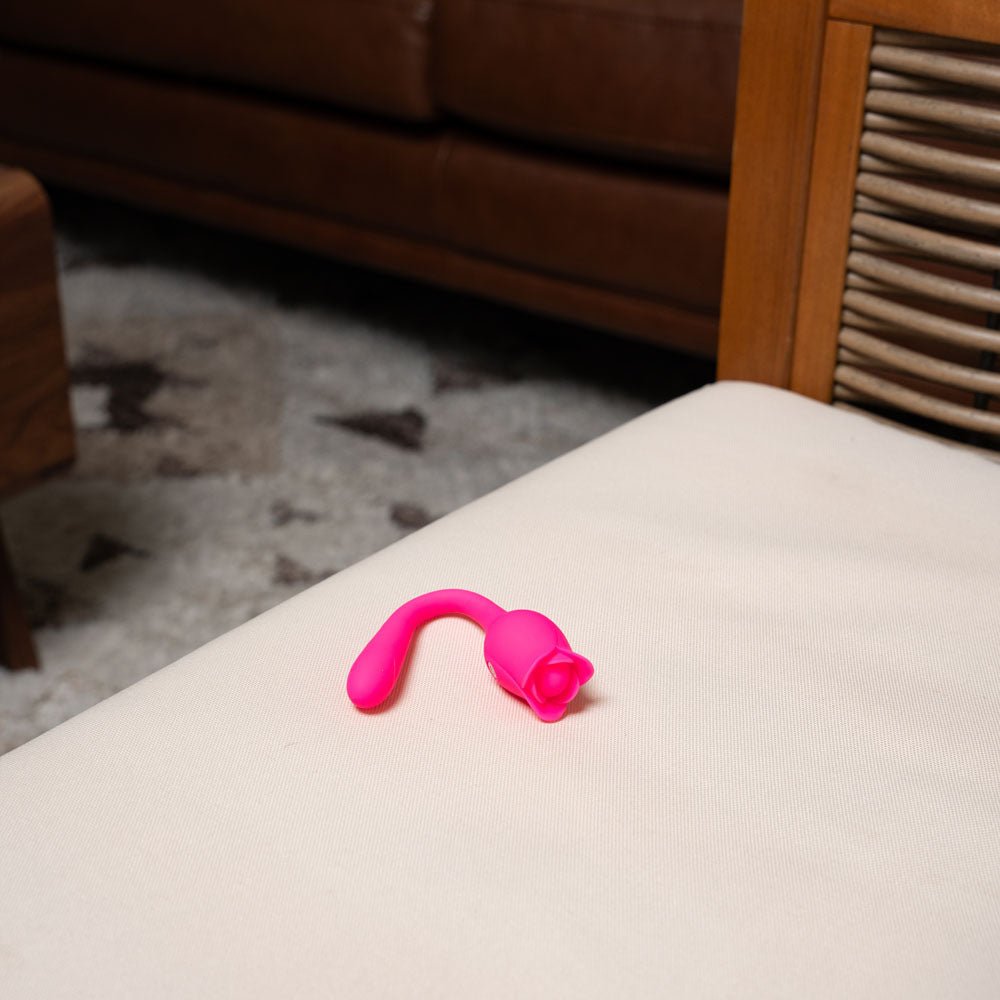 Maia MEADOW Pink 14 cm USB Rechargeable Flower Stimulator