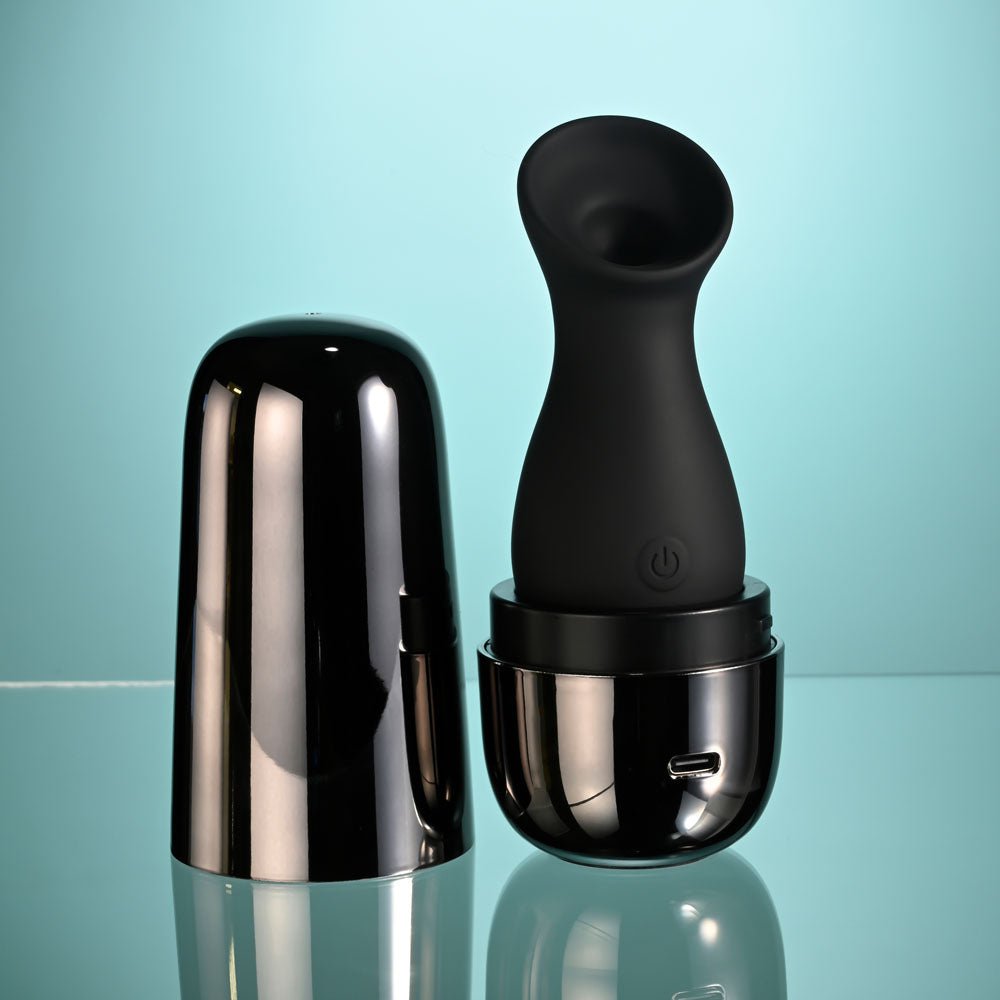 Playboy Pleasure THE JET SET - SUCKER Black 10.3 cm Sucking Stimulator with Rechargeable Charging Case