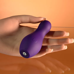 Playboy Pleasure THE JET SET - VIBRATOR Purple 10.2 cm Vibrator with Self Charging Case