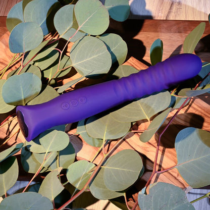 Selopa TRIXXXIE Purple 22.2 cm USB Rechargeable Vibrator