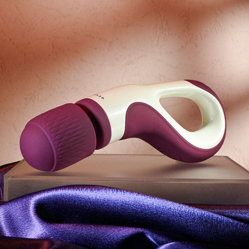 Gender X HANDLE IT - Purple/White USB Rechargeable Massager Wand