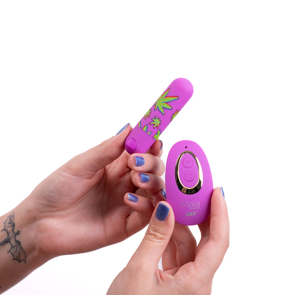 Maia JESSI 420 Remote Purple 7.6 cm Rechargeable Bullet with Wireless Remote